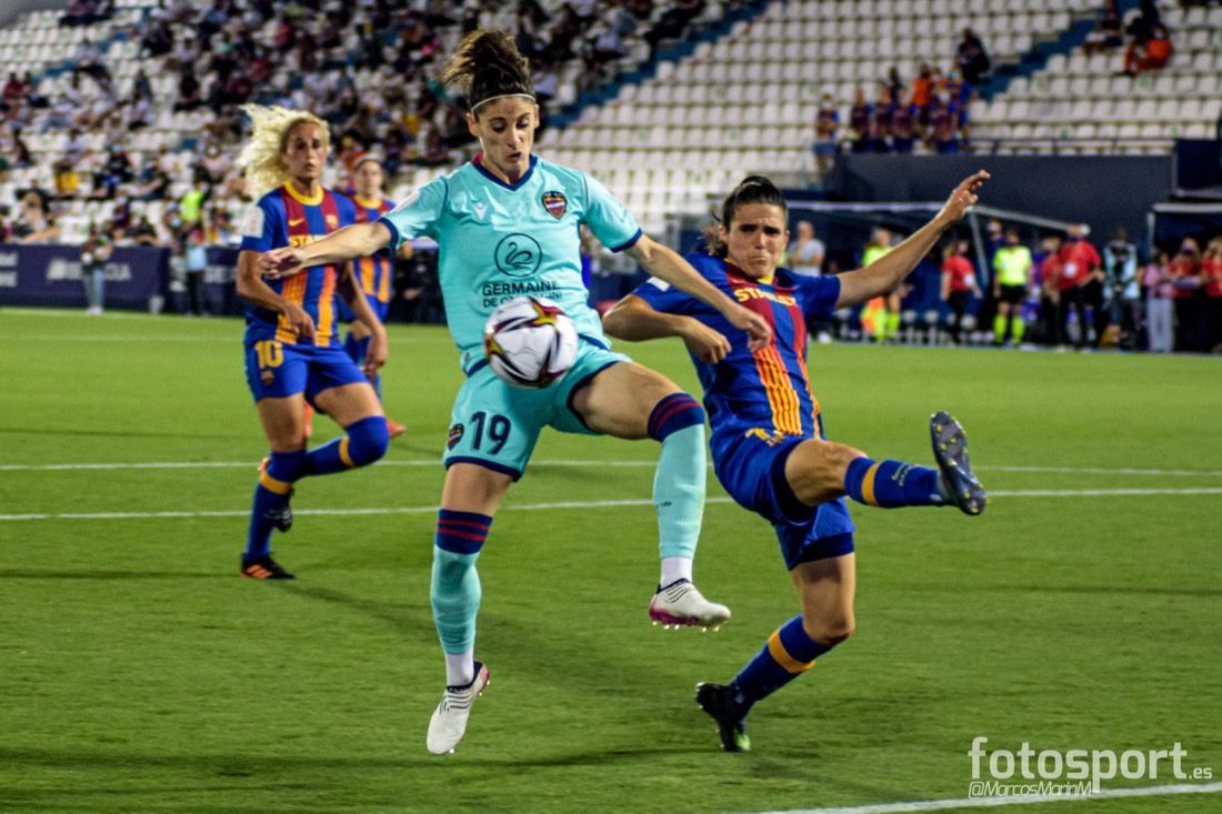 FC Barcelona 4-2 Levante UD (final Copa de la Reina 2021) - Fotosport
